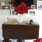 christmas decorations for sofa table