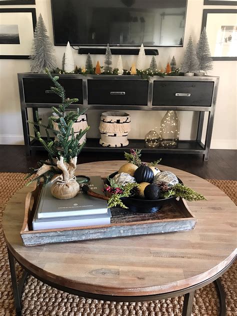 christmas decorating coffee table