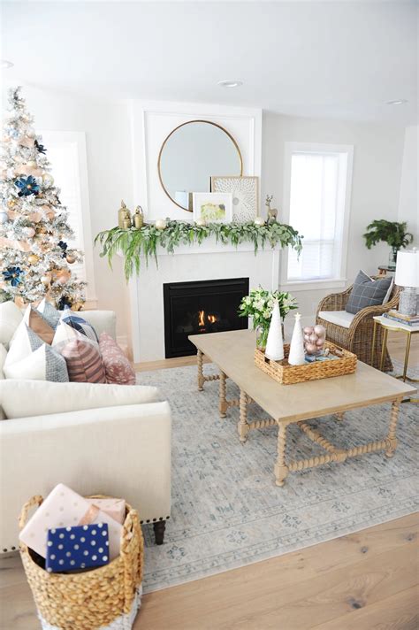 christmas decor for small living room