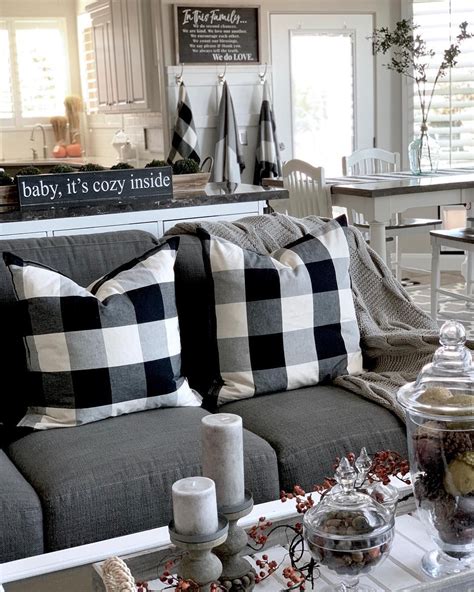 buffalo plaid christmas living room